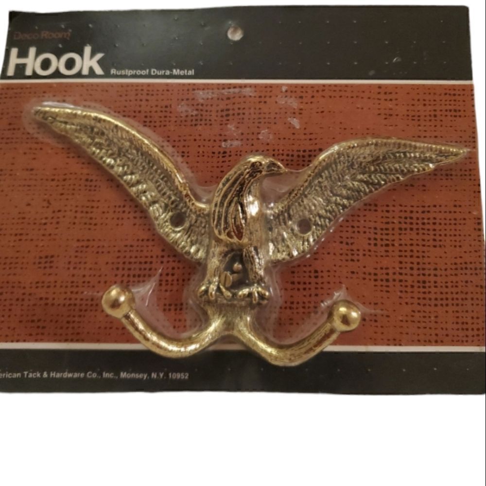 Brass Eagle Coat Hook , Eagle/ Like‎ Bird Rust Proof  Dura- Metal Home Decor Vtg